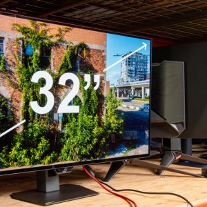CCTV 32 Inch CCTV monitor